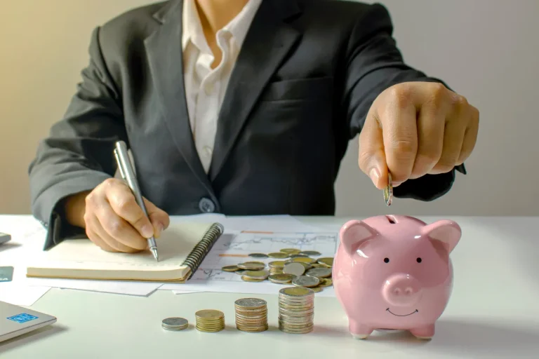 Attestation de dépôt de capital : quels délais et que devient le capital bloqué
